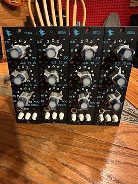 Api 799456981758 4 550a 500 Series 3-band Equalizers