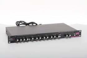 Mdc2001 Applied Research &technology Art Stereo Master Dynamics Controller