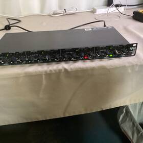 Cg01z5t Compressors/limiters Dbx 1046 Quad Compressor/limiter