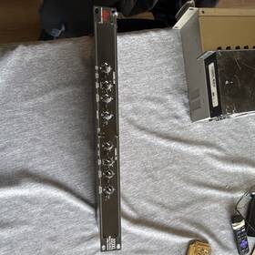 232xl Dbx Dual Compressor/gate Rack Mountable 2-channel With Sidechain Insert