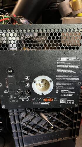 Hp700 Meyer Sound Remote Monitoring System Amplifier 700-hp No Cable Untested As-is