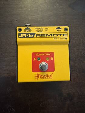 Jr-1m Radial Engineering Momentary Footswitch With Active Led Or Passive Circuit Selector