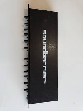 Sb-432x Soundbarrier 4-channel Rack Mount Equalizer Xlr In/out Black 1u