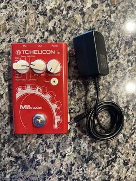 000-ddw00-00010 Tc-helicon Mic Mechanic 2 Vocal Effects Pedal