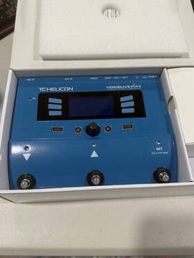 S220100767deh Tc Helicon Voicelive Play Multi-effects Processor Vocal Effects Looping Blue