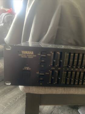 Xl231 Yamaha Q2030 Art - 31 Band Graphic Equalizer Analog Pro Audio