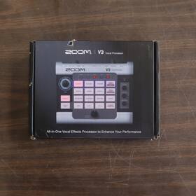 Zoom 515260023325 V3 Vocal Processor - Excellent Condition