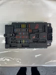 2012 Mini Cooper Countryman ALL4 Distribution Box. Fixed Price $110.00.