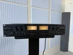 Art Pro Vla Vintage 2-CHANNEL Vactrol/tube Compressor. Fixed Price $250.00.