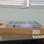 Bose 8/32 System Controller, Channel A/b, Bass Cut, Black. Fixed Price $99.99.