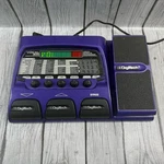 Digitech Vocal Digital Effects Processor Pedalboard VOC300V. Fixed Price $129.99.