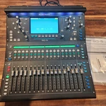 Allen & Heath SQ-5 48-CHANNEL Digital Mixer With Hard Sided Case. Fixed Price $800.00.