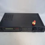 Digitech GSP2101 Artist Studio Tube Preamp Multi Effects Processor Rack. Fixed Price $226.57.